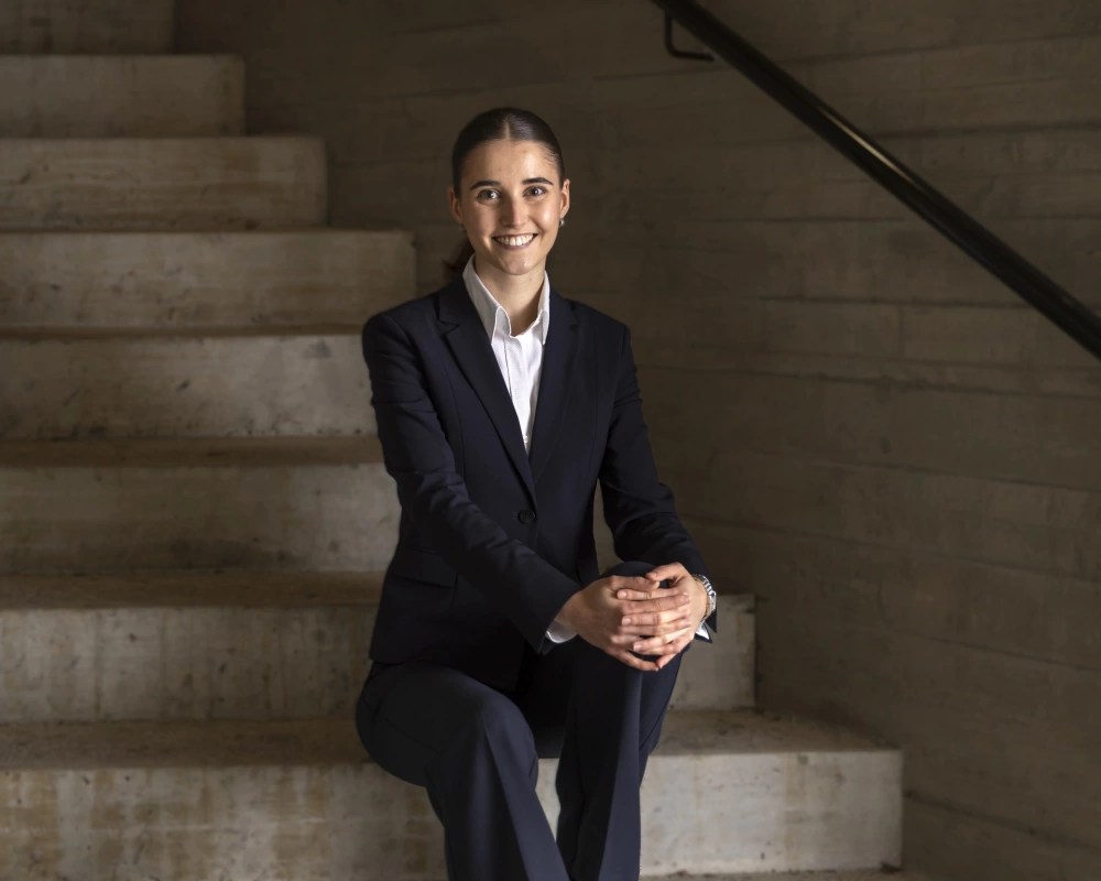 https://artaris.ch/media/pages/team-overview/sophie-balles/695e5470d0-1779371991/bild-7.1-1000x.webp